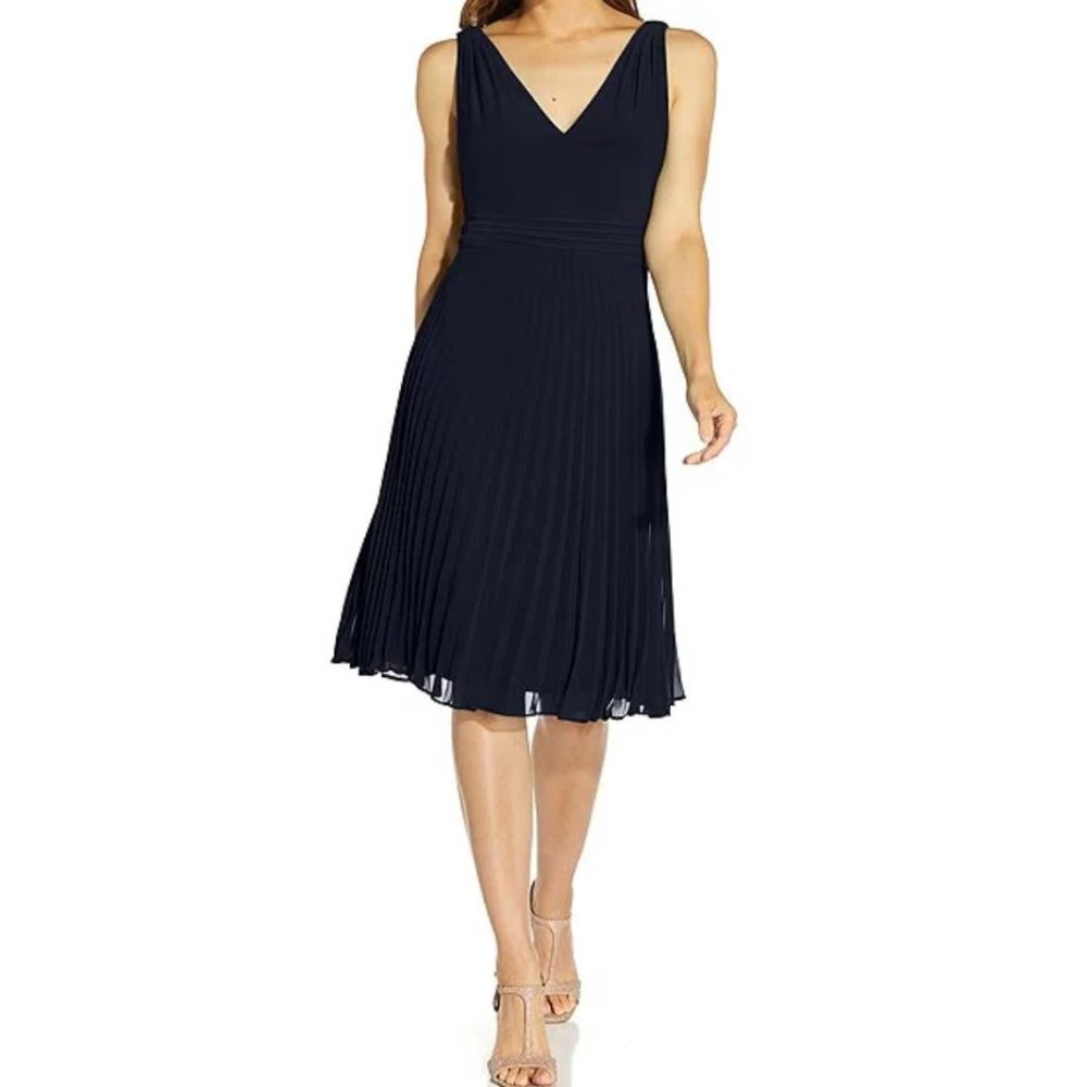Adrianna Papell - Jersey Pleated Skirt Sleeveless V-Neck Midi Dress (blue) - sz4
